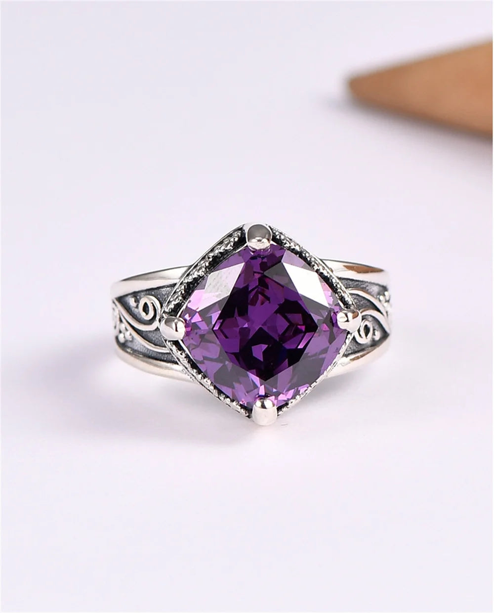 Token of the Wyverns S925 Sterling Silver Ring Ancient Pattern Rhombus Purple Zircon