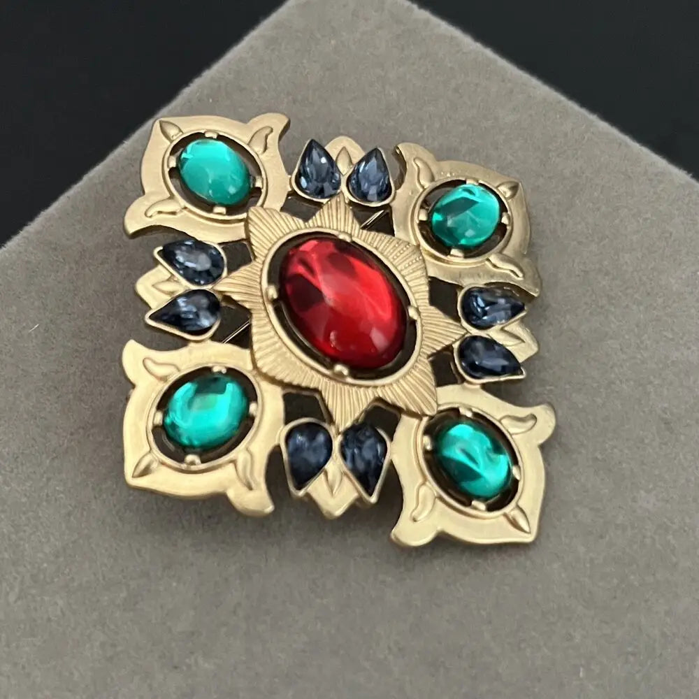 The Regent's Cross Brooch Pin