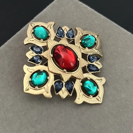 The Regent's Cross Brooch Pin