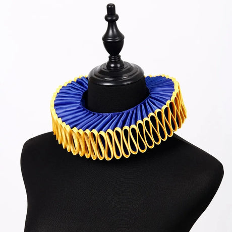 Elizabethan Tudor Ruff Collar Photoshoot Halloween Costume