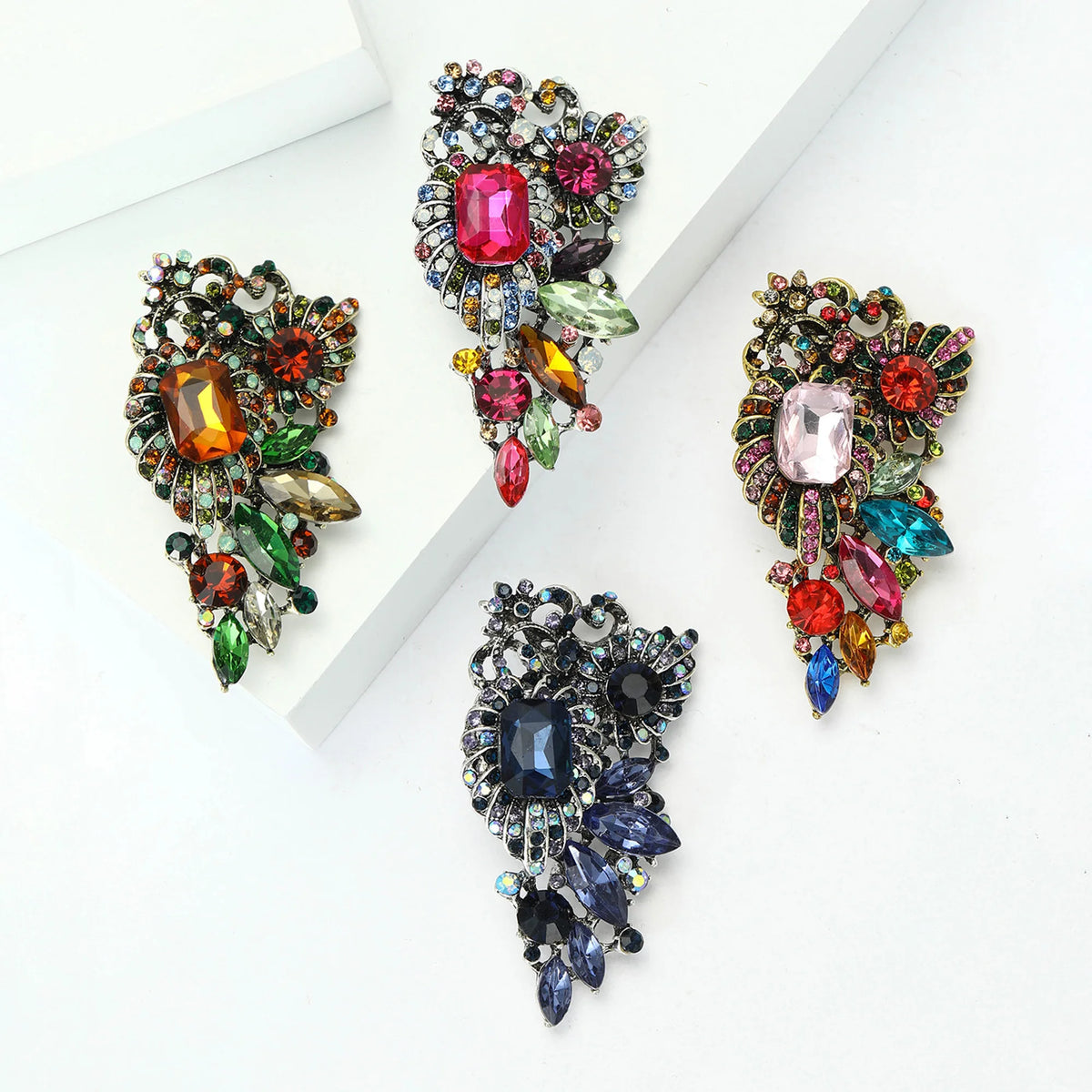 Rhinestones Flower Brooches