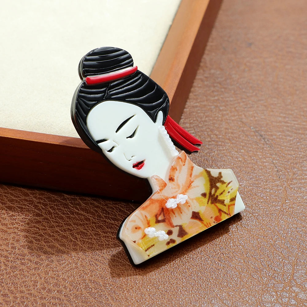 Liena Acrylic Brooch 3 Colours
