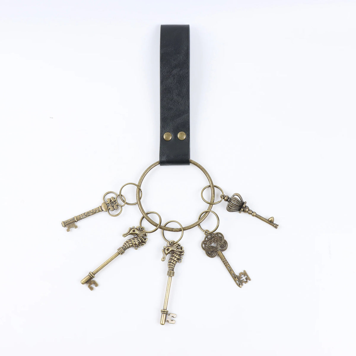 Medieval Keychain Hiking Skirt Clip LARP Cosplay Costume Accessories