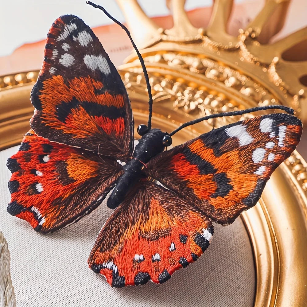 DIY Embroidered Insect Series Fabric Brooches Butterfly Ladybug Dragonfly Bee Craft Project