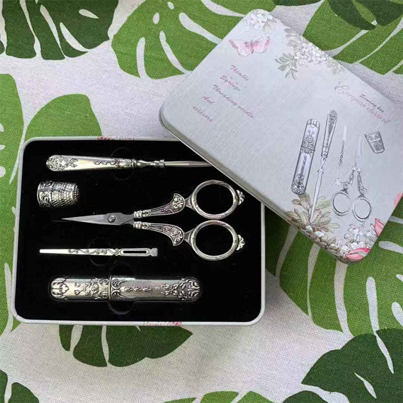 15Pcs Vintage Sewing Tools Kit