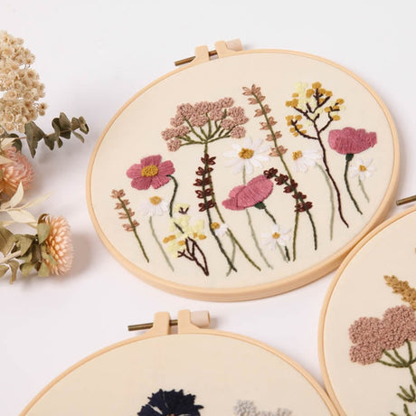 Meadow Flowers Embroidery Starter Kit With Pattern and Instructions and Hoop