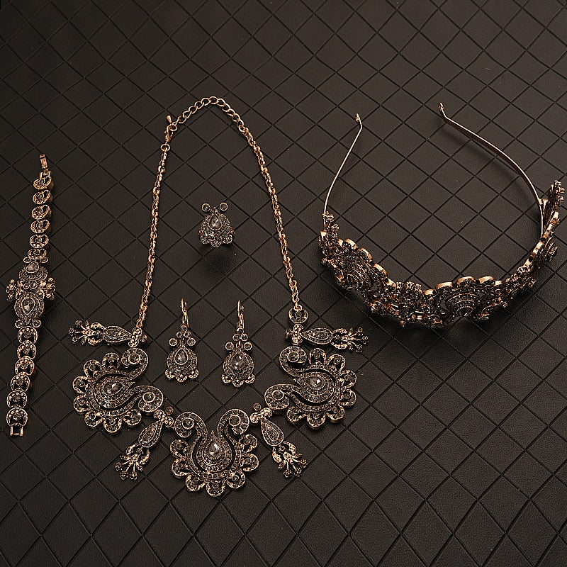 Queen Kamaria Jewellery Set