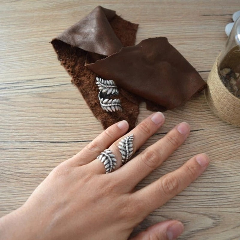 Fern Leaf Knuckle Ring