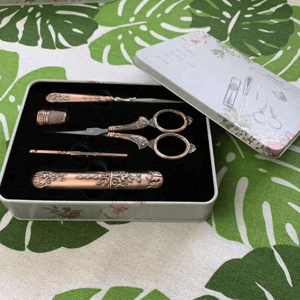 15Pcs Vintage Sewing Tools Kit - Woodland Gatherer Woodland Gatherer | Australian Online Gift Store | Gifts & Treasures | Special Occasions & Everyday Fun | Whimsical Treats | Costumes | Jewellery | Fashion | Crafting DIY | Stationery | Boho Festival Fashion | Home Decor & Fittings     Afterpay Available Paypal Available Humm Available Worldwide Shipping Available