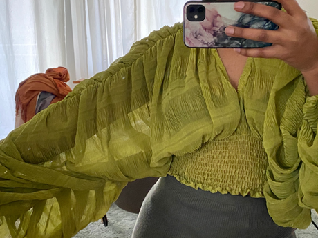 Mega Sleeves Chiffon Midriff Blouse