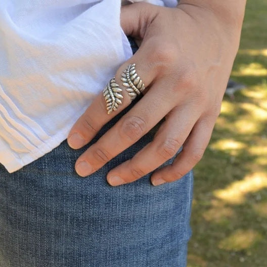 Fern Leaf Knuckle Ring