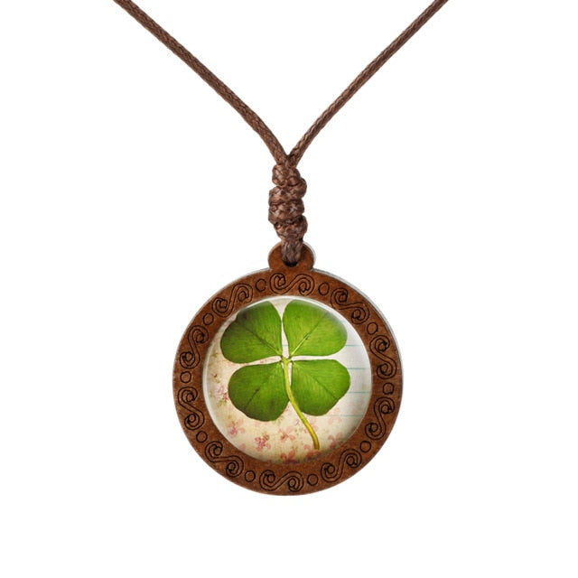 four leaf clover Woodland Gatherer - Australian Online Shop - Whimsy & Wonder - Imaginative Play - Gifts - Fashion - DIY Crafts - Special Occasions & Everyday Fun