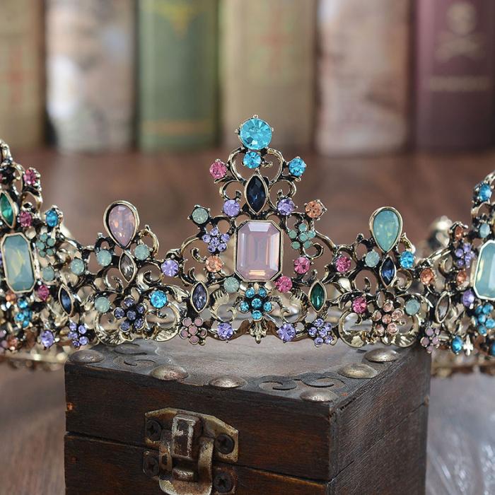 Bubblegum Crown Woodland Gatherer Crown