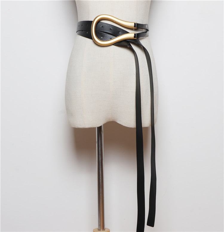 Puss'n Boots' Soft Faux Leather Knotted Belt