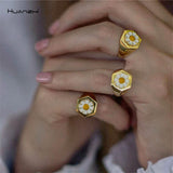 Daisy & The Bee Jewellery