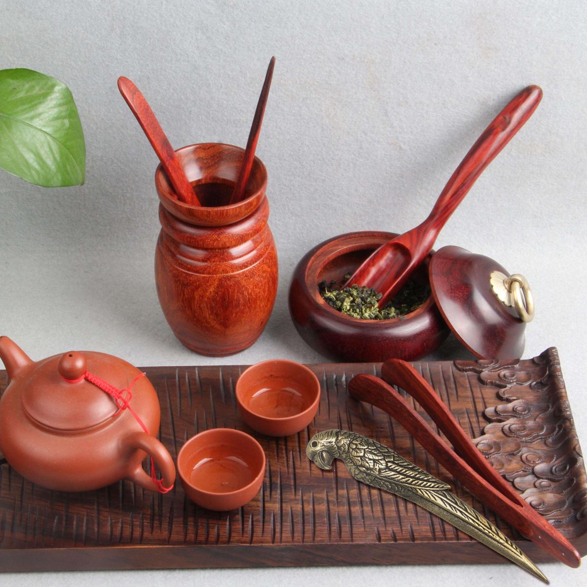 Copper Parrot Tea Needle