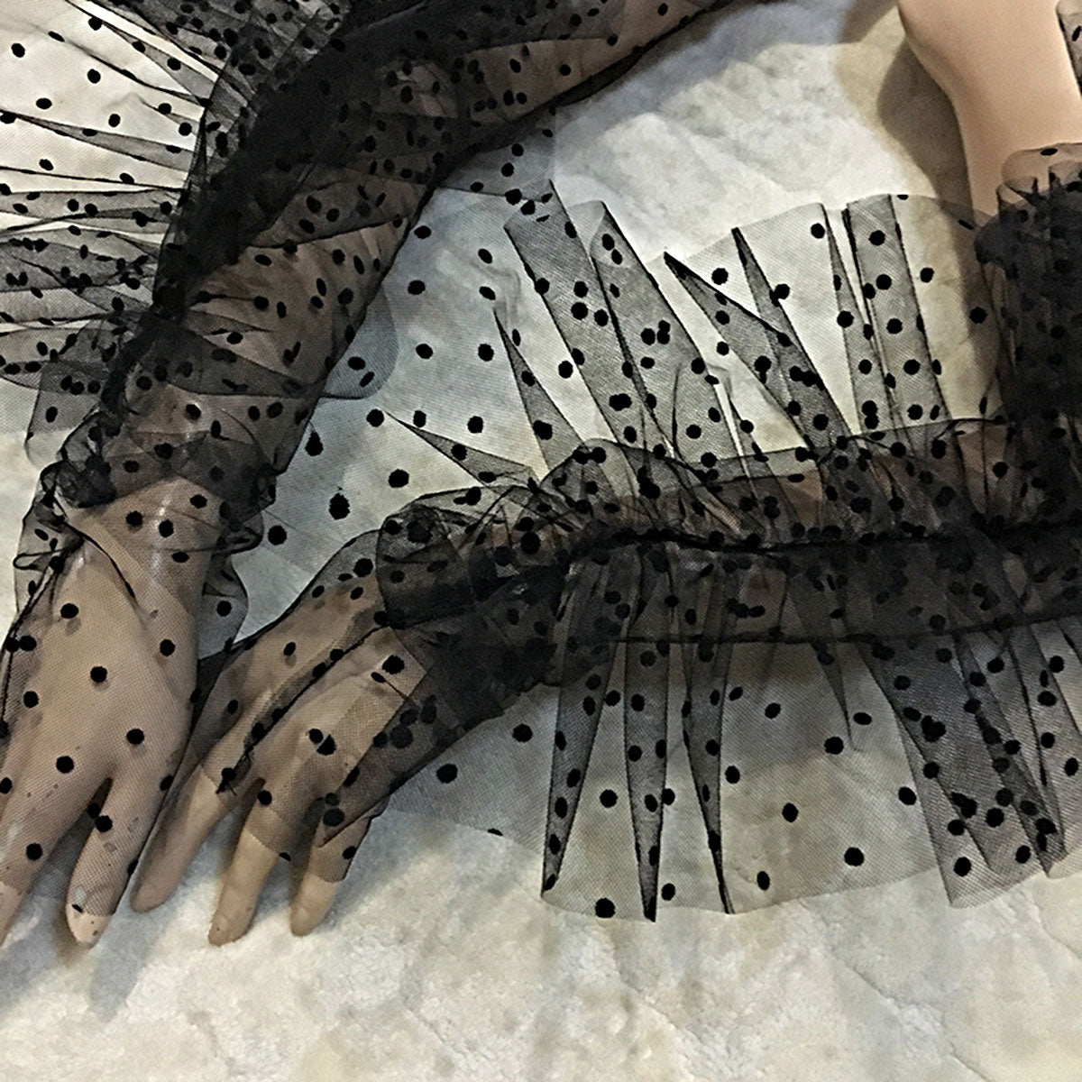 Dot Print Mesh Long  Fingerless Gloves with Ruffles
