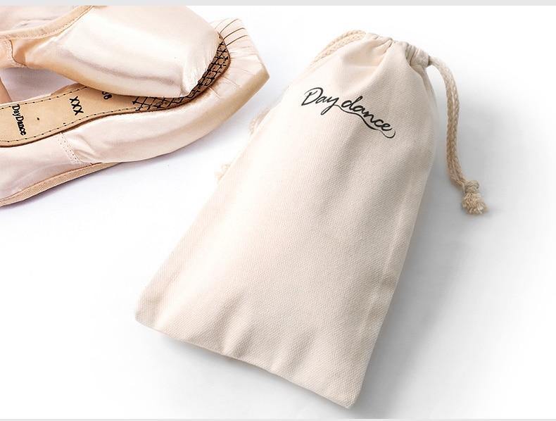 Girls & Womens Red & Pink Ballet Pointe Shoes | Satin Ballerina Ballet Shoes - Woodland Gatherer