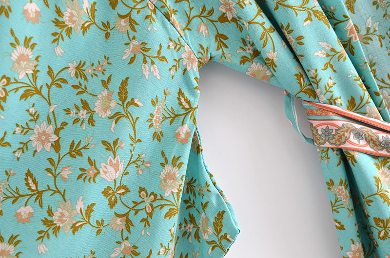 Boho Vintage Batwing Sleeves Short Kimono