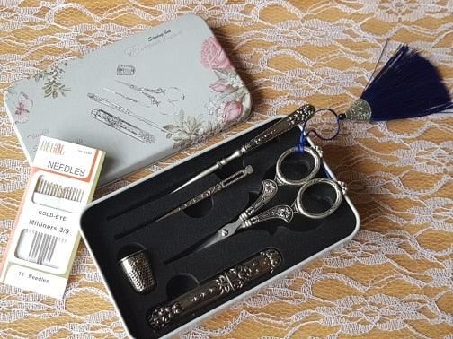 15Pcs Vintage Sewing Tools Kit - Woodland Gatherer Woodland Gatherer | Australian Online Gift Store | Gifts & Treasures | Special Occasions & Everyday Fun | Whimsical Treats | Costumes | Jewellery | Fashion | Crafting DIY | Stationery | Boho Festival Fashion | Home Decor & Fittings     Afterpay Available Paypal Available Humm Available Worldwide Shipping Available