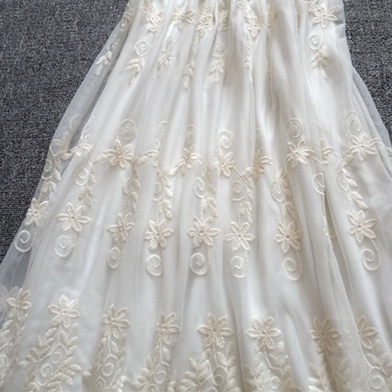 Mori Sweet Lace Layering Dress Black White Floral Embroidery Underdress