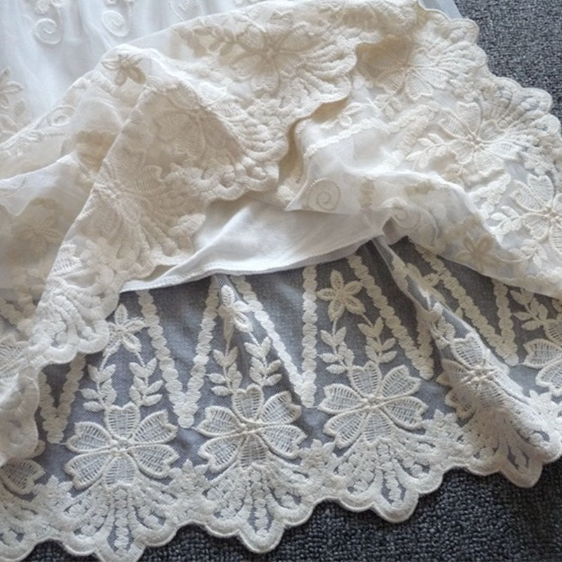 Mori Sweet Lace Layering Dress Black White Floral Embroidery Underdress