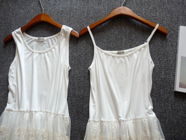 Mori Sweet Lace Layering Dress Black White Floral Embroidery Underdress