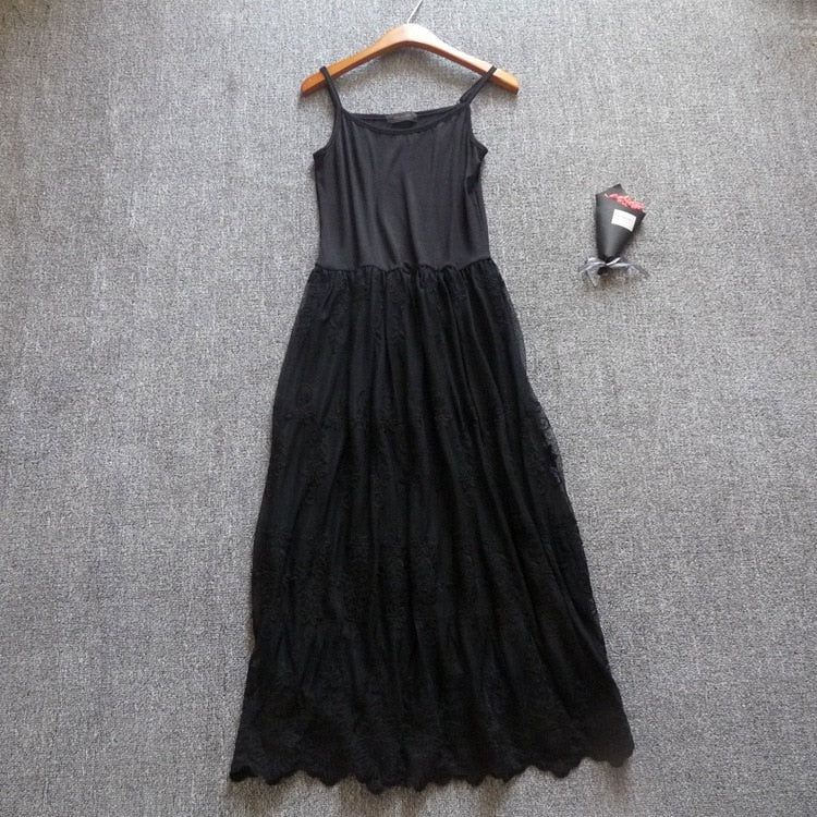 Mori Sweet Lace Layering Dress Black White Floral Embroidery Underdress