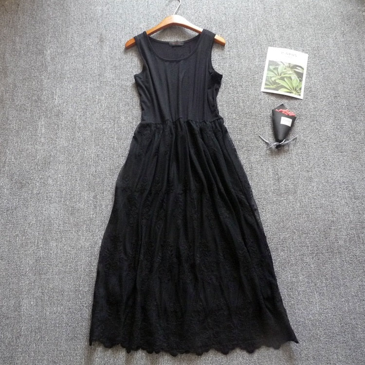 Mori Sweet Lace Layering Dress Black White Floral Embroidery Underdress