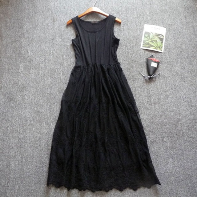 Mori Sweet Lace Layering Dress Black White Floral Embroidery Underdress
