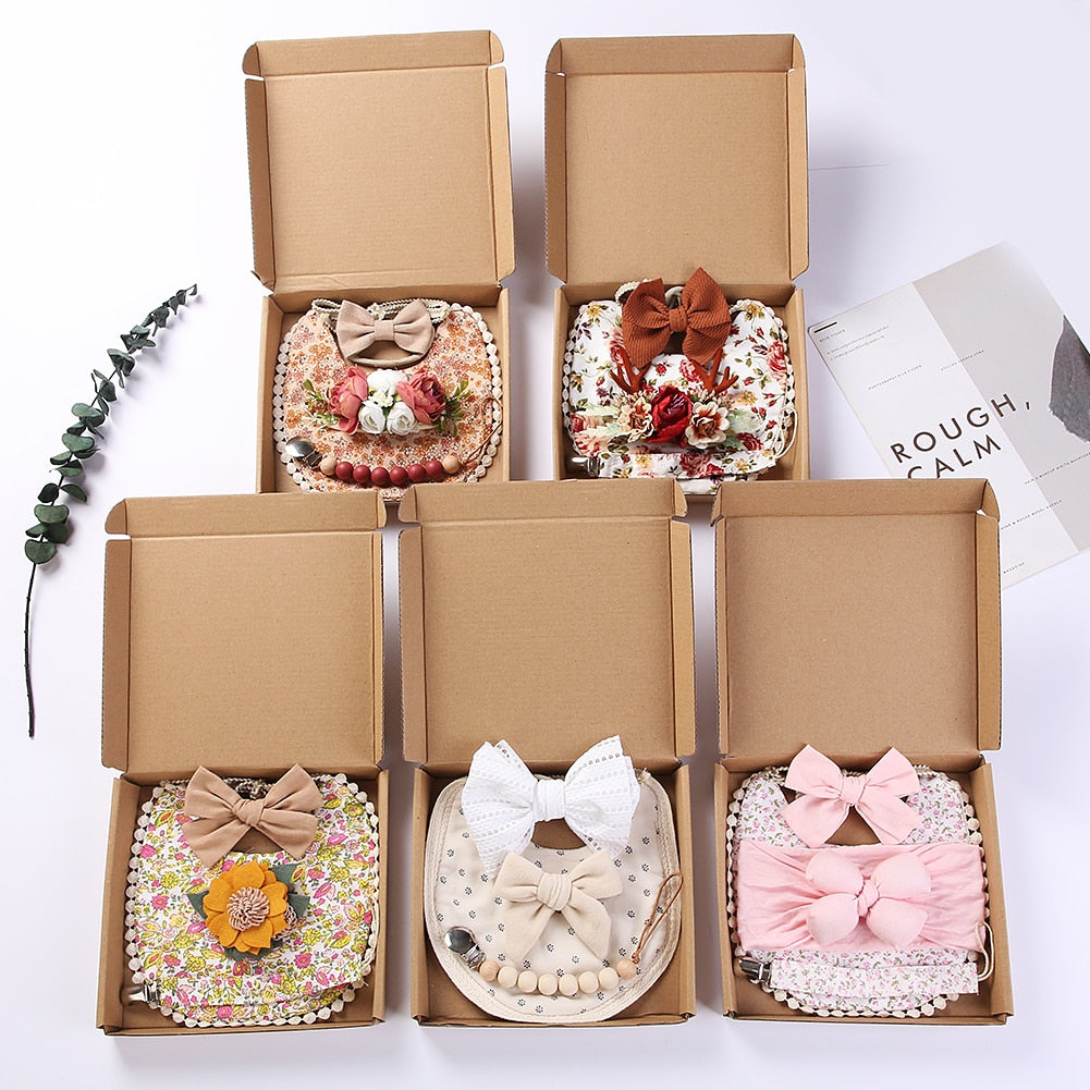 4Pcs/Gift Box Set Floral Baby Bib Headband Hair Band Food Grade Silicone Beads Pacifier Clip Chain