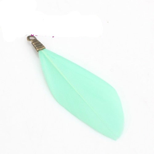 Natural Feathers with Metal Clips for Jewellery Making